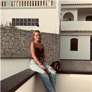 Esperienza come insegnante di inglese, italiano e cinese a bambini delle scuole elementari e adolescenti. Disponibilità immediata